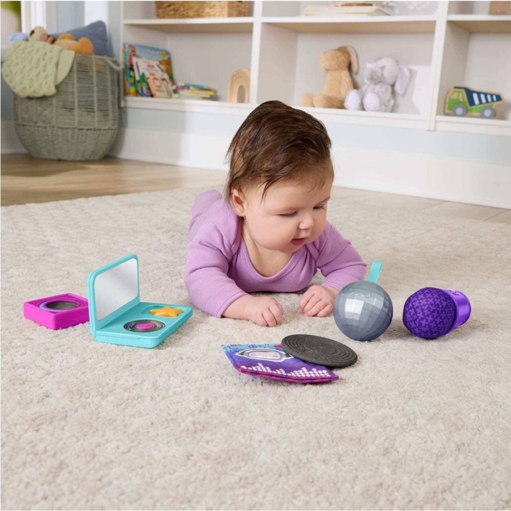 Fisher price mini me moments dj gift set. Baby sensory learning toys